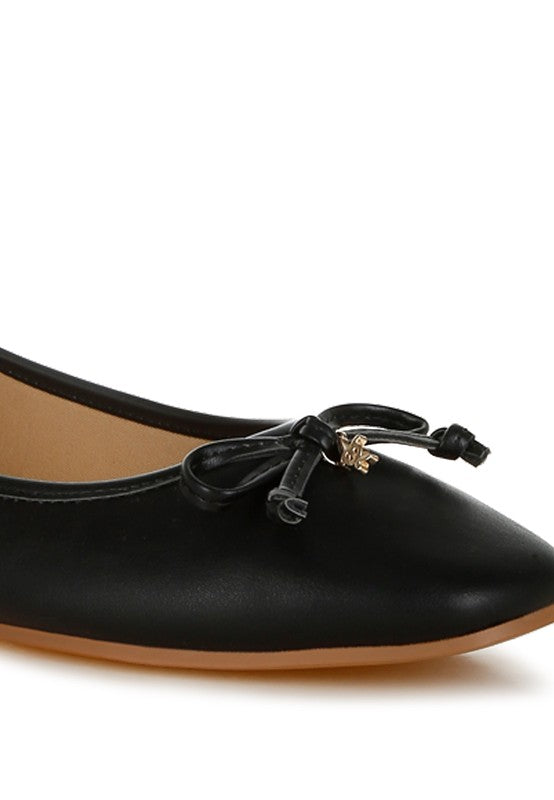 Enchanted Faux Leather Casual Ballerinas