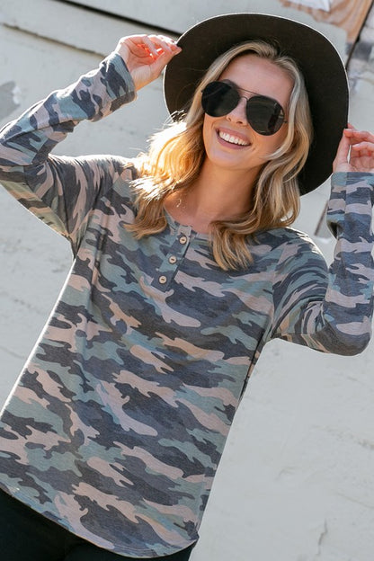 CAMOUFLAGE HENLEY TOP