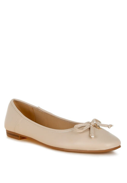 Enchanted Faux Leather Casual Ballerinas