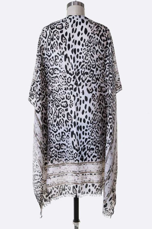 Cheetah Printed Raw Edge Kimono