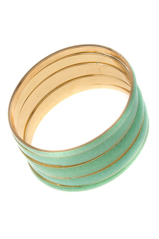 WIDE LAYERED BANGLE BRACELET