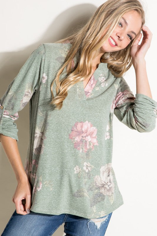 PLUS FLORAL SPLIT NK ROLL SL TOP